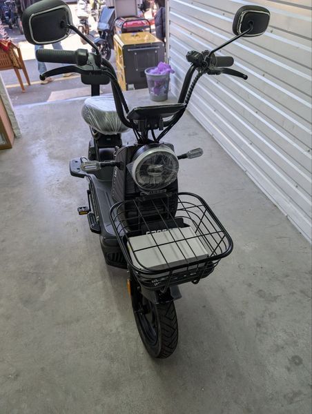 Електроскутер акумуляторний Crosser CR1 500W 60V 20Ah чорний (2104618570) 2104618570 фото