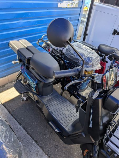 Електроскутер акумуляторний Crosser Power 800W 72V 20Ah чорний (2104618571) 2104618571 фото