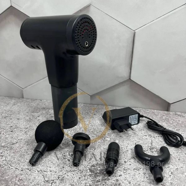 Портативний ручний масажер. Масажер із акумулятором Fascial Gun. Чорний вібраційний масажер 4 насадки АМ-323 фото